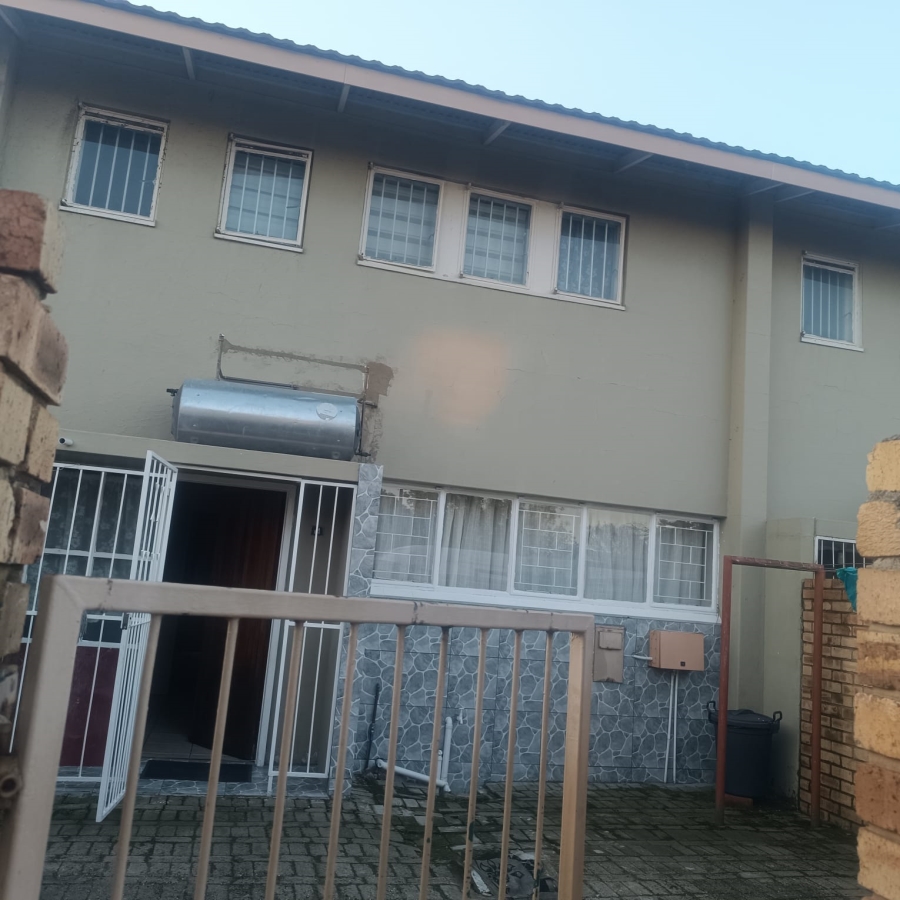 2 Bedroom Property for Sale in Sasolburg Ext 2 Free State